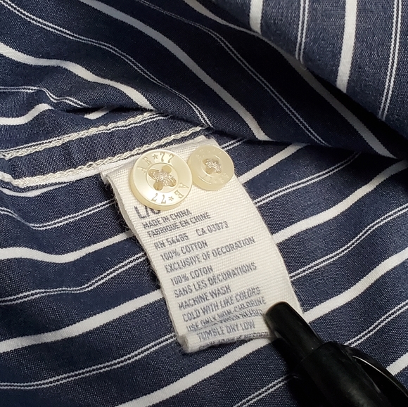 American Eagle, Large, Blue Pinstripe Long Sleeve - Picture 5 of 9